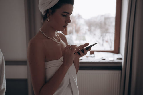 Luxury Influences Bathroom Choices for 2025