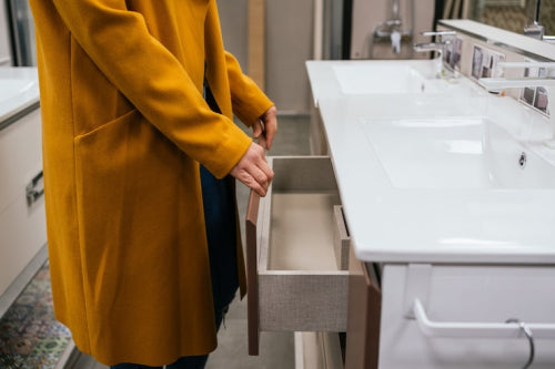 Vanities Customize Bathroom Spaces in Urban Areas