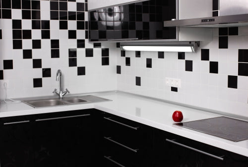 Designs Suit Kitchens in Mid-Year Updates