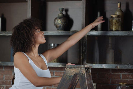 Mixed Metal Finishes Connect Traditional and Modern Styles