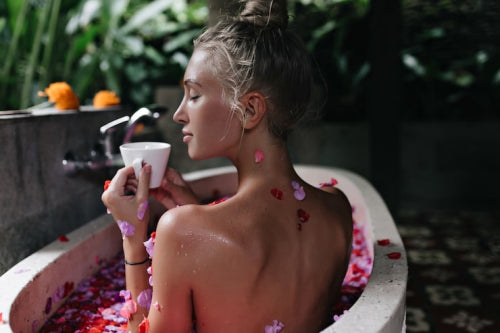Wellness Features Redefine Bathing Practices