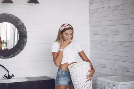 The Return of Chrome Finishes in Modern Bathroom Decor