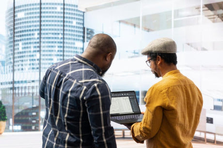 Builders Seek Reliable Mid-Range Fixtures for Large-Scale Projects